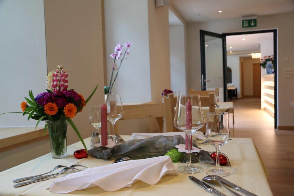 Hotel Helvetia Müstair Εξωτερικό φωτογραφία